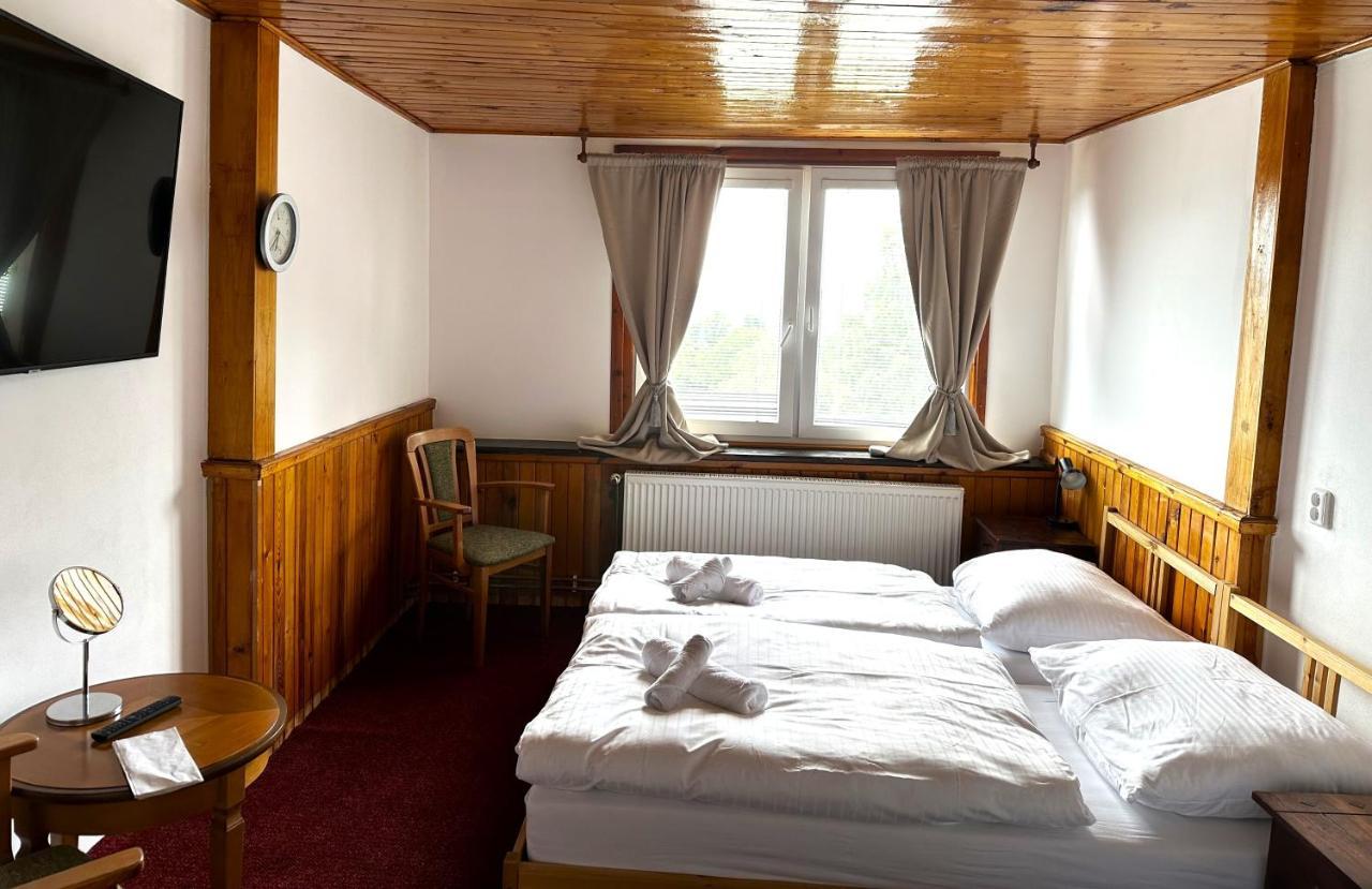 Obri Sud Libverda *** Hotel Lazne Libverda Luaran gambar